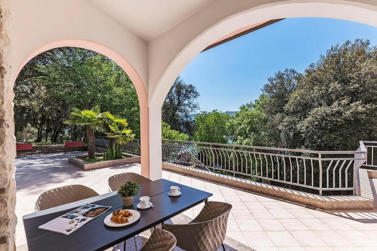 Apartments With A Parking Space Rabac, Labin - 9652 Croatia
