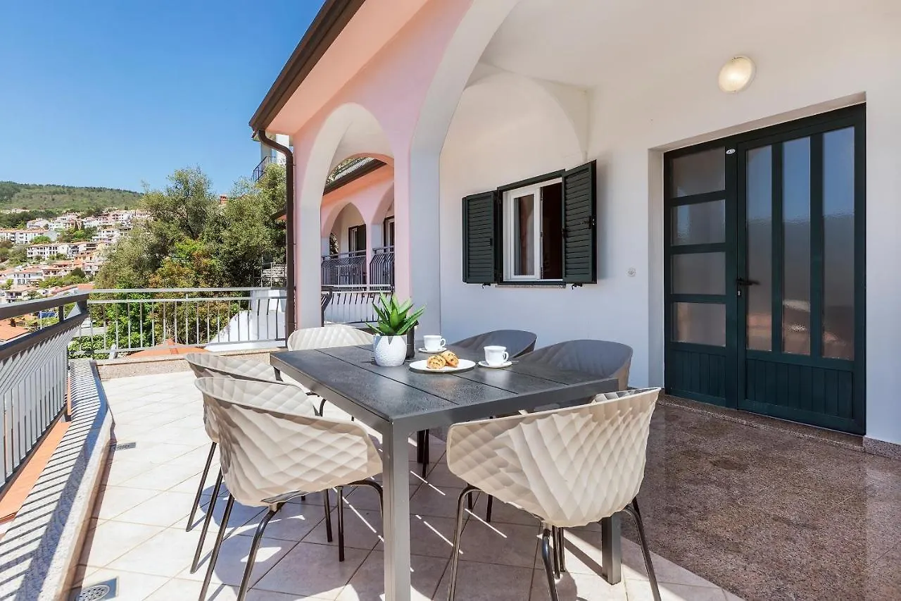 Apartments With A Parking Space Rabac, Labin - 9652  Rabac